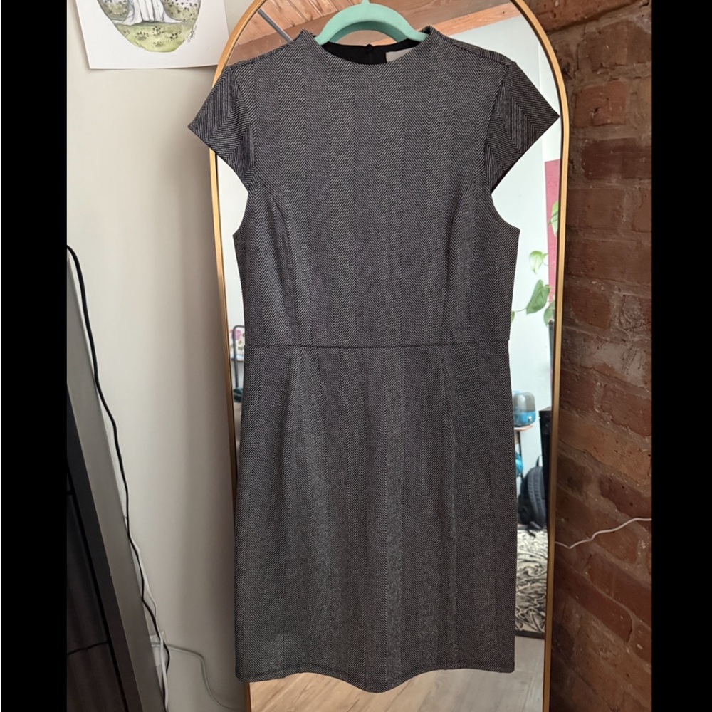 H&M Gray Herringbone Midi Dress